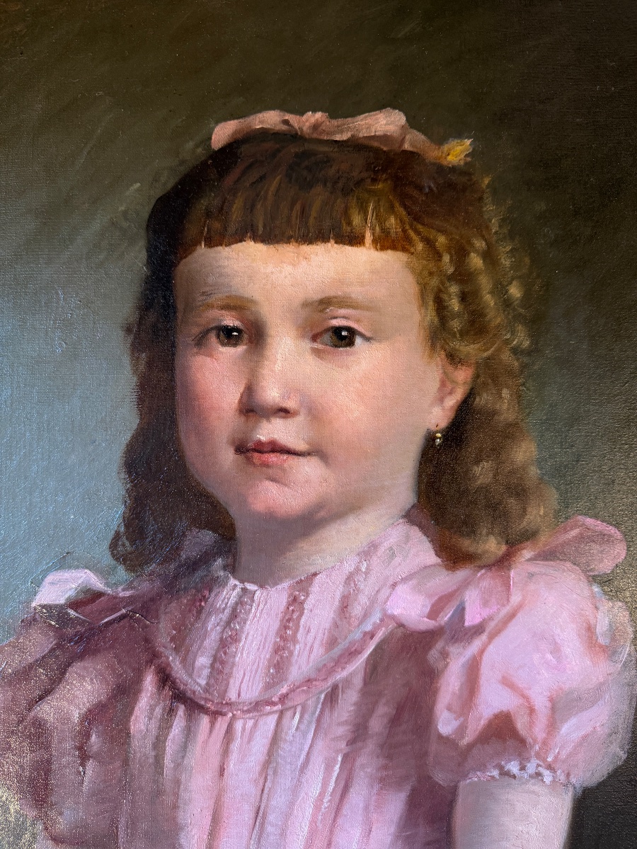 Portrait Of A Little Girl In A Pink Dress-photo-3