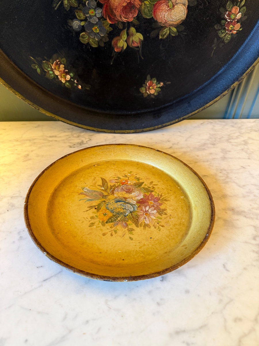Small Painted Sheet Metal Tray, 25 Cm In Diameter-photo-3