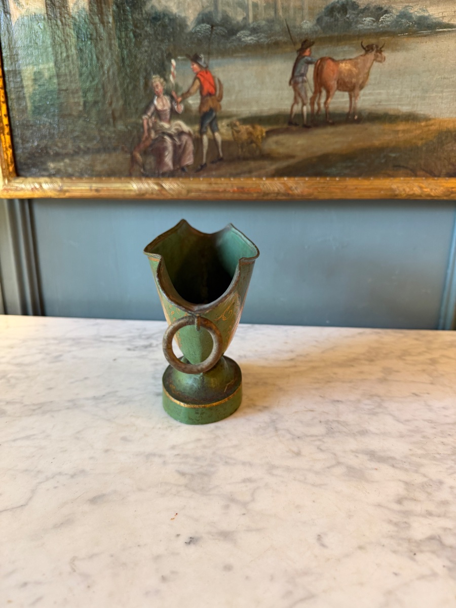 Small Painted Sheet Metal Planter With A Floral Design-photo-3