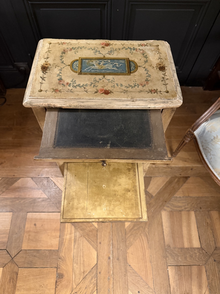 Small Painted Wooden Secretary Desk In The Louis XVI Style-photo-4