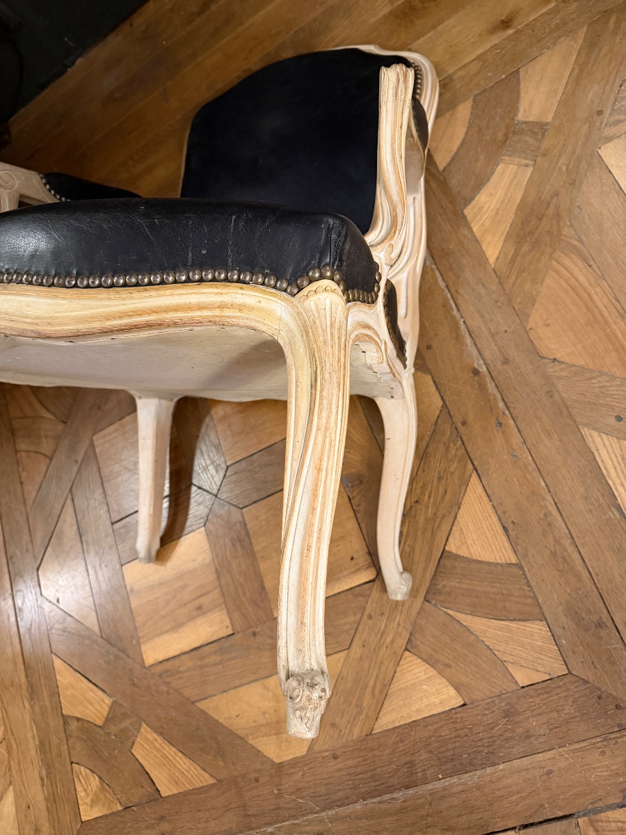 Painted Wooden Queen's Armchair-photo-6