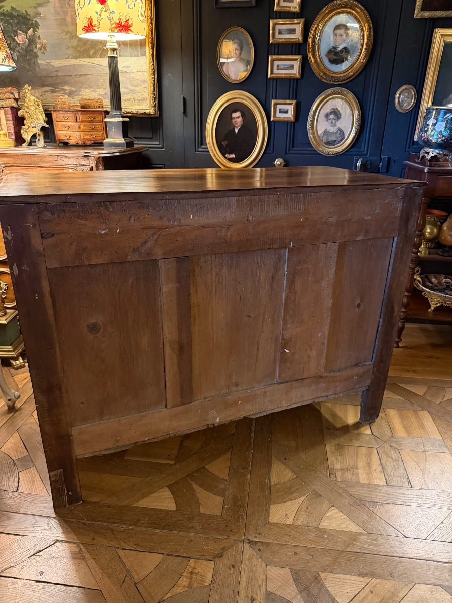 Commode en noyer massif époque Louis XV-photo-7