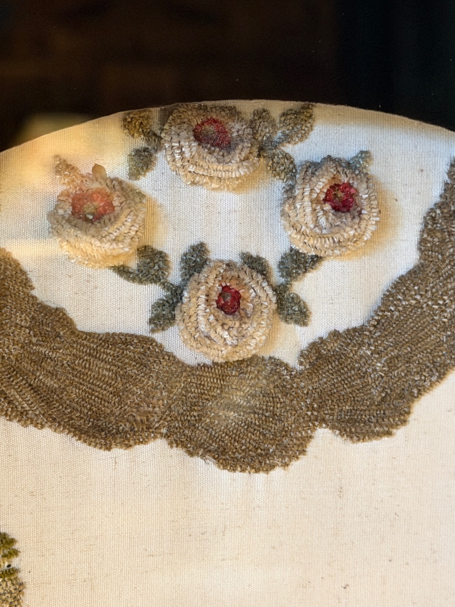 Broderie à la couronne d'épine du Christ XIXème-photo-2