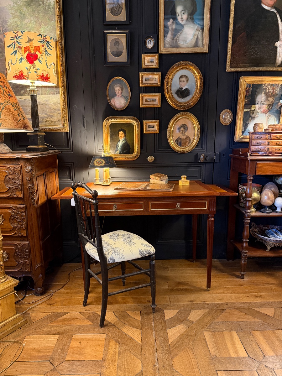 Flat-topped Louis XVI-style Desk-photo-8