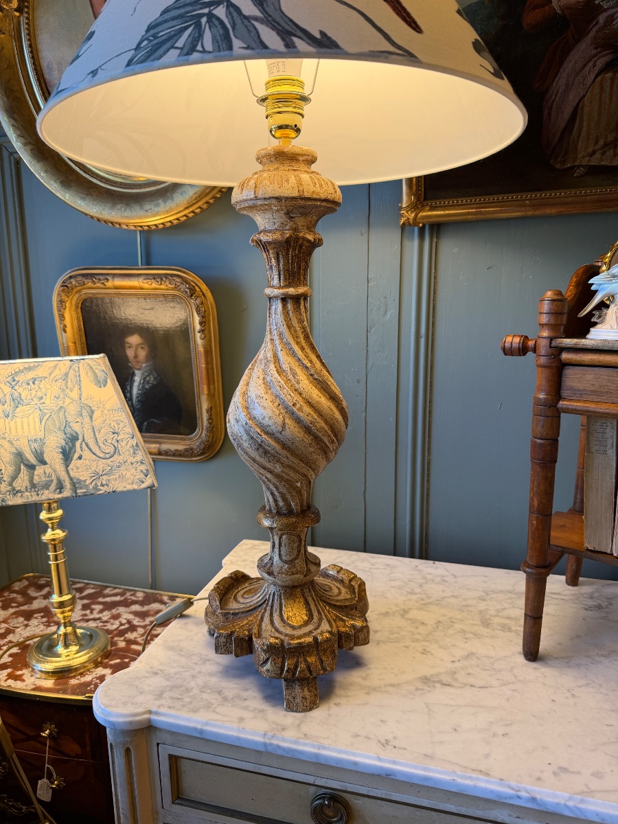 Grande lampe en bois peint, Hauteur 83 cm-photo-3