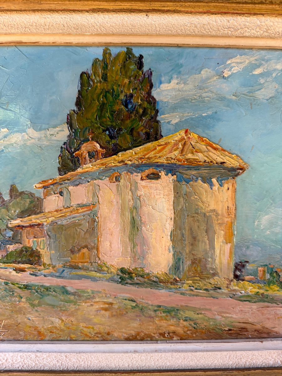 A Small Chapel In Provence-photo-4