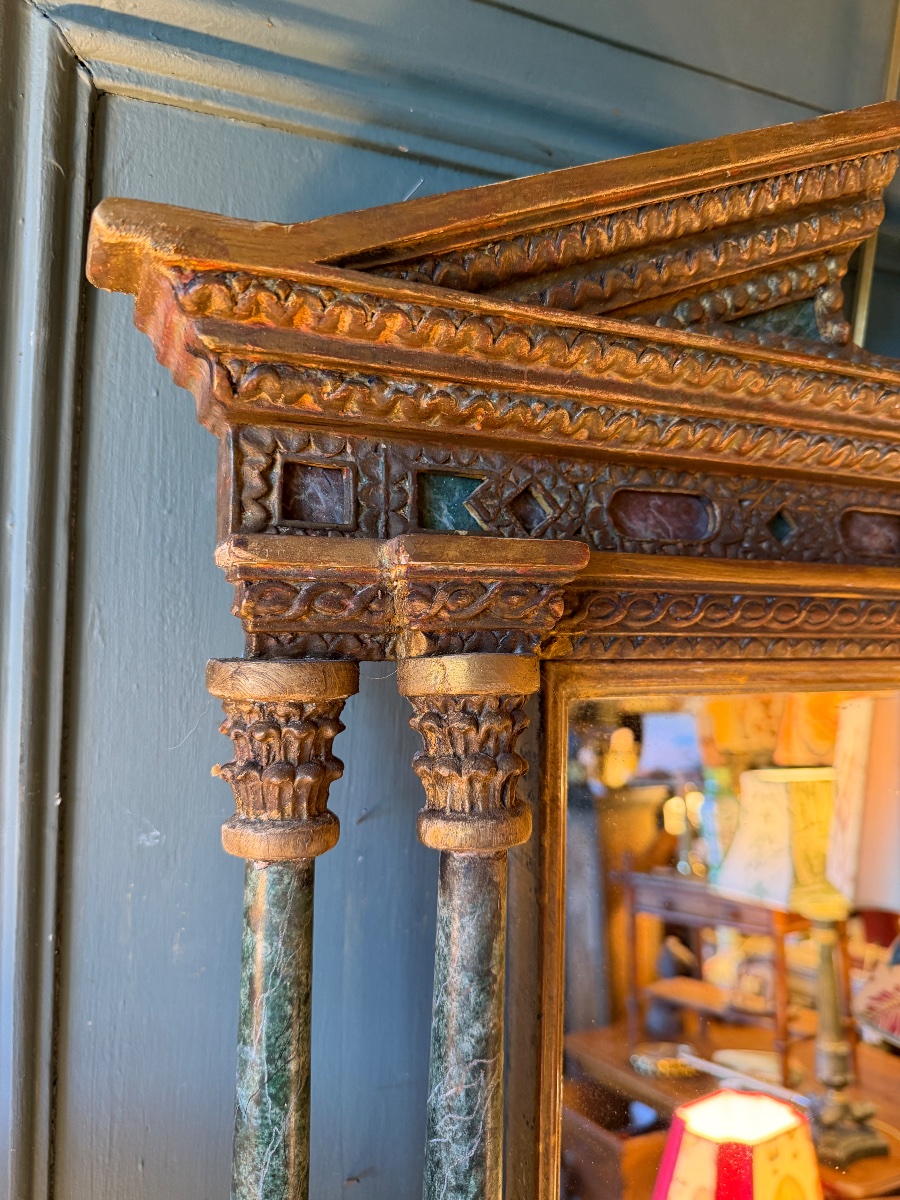 Architectural Mirror With A Pediment And Freestanding Columns Made Of Painted And Gilded Wood-photo-4