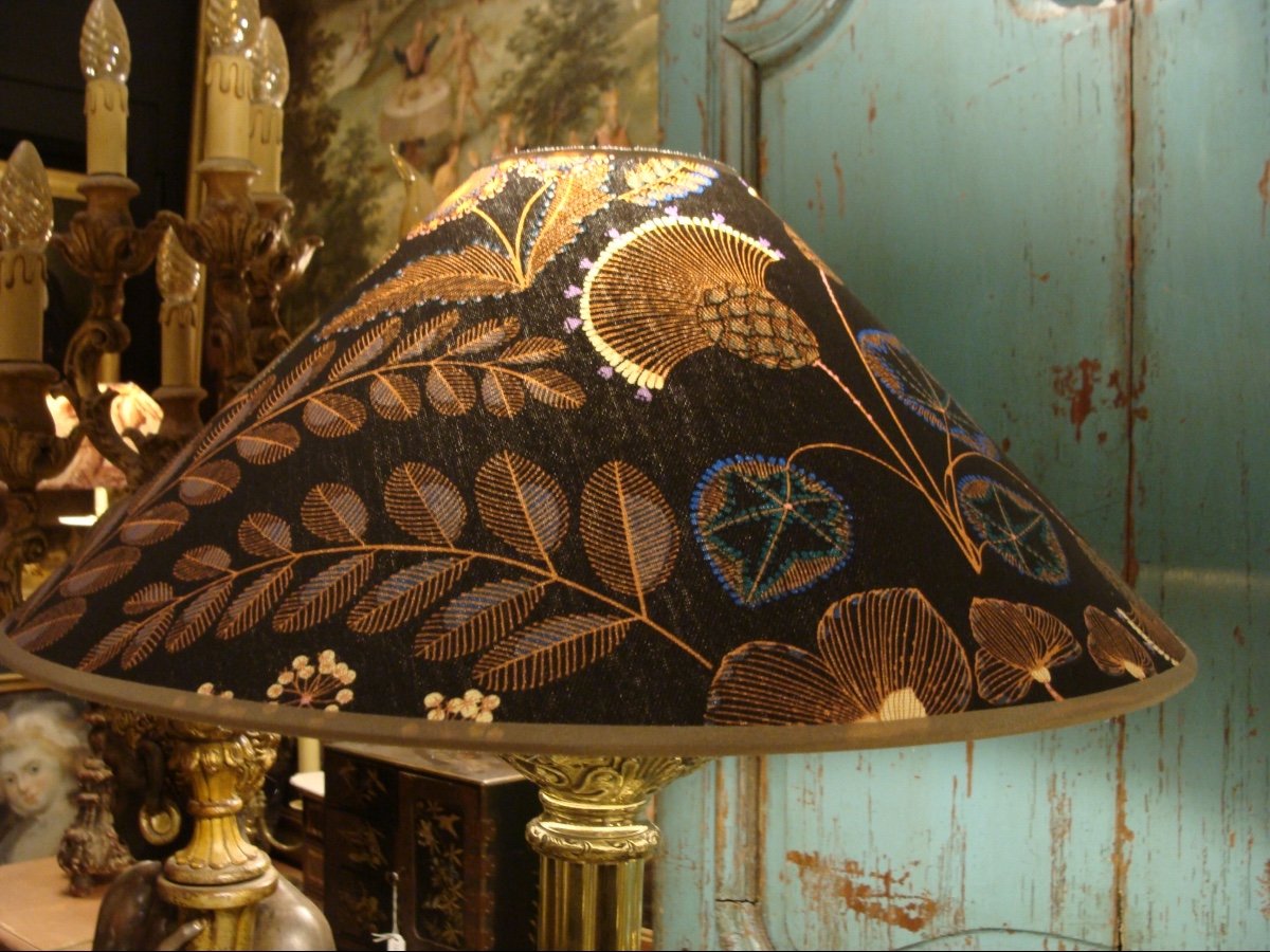 Bronze Lamp With Lion Head Decor-photo-2