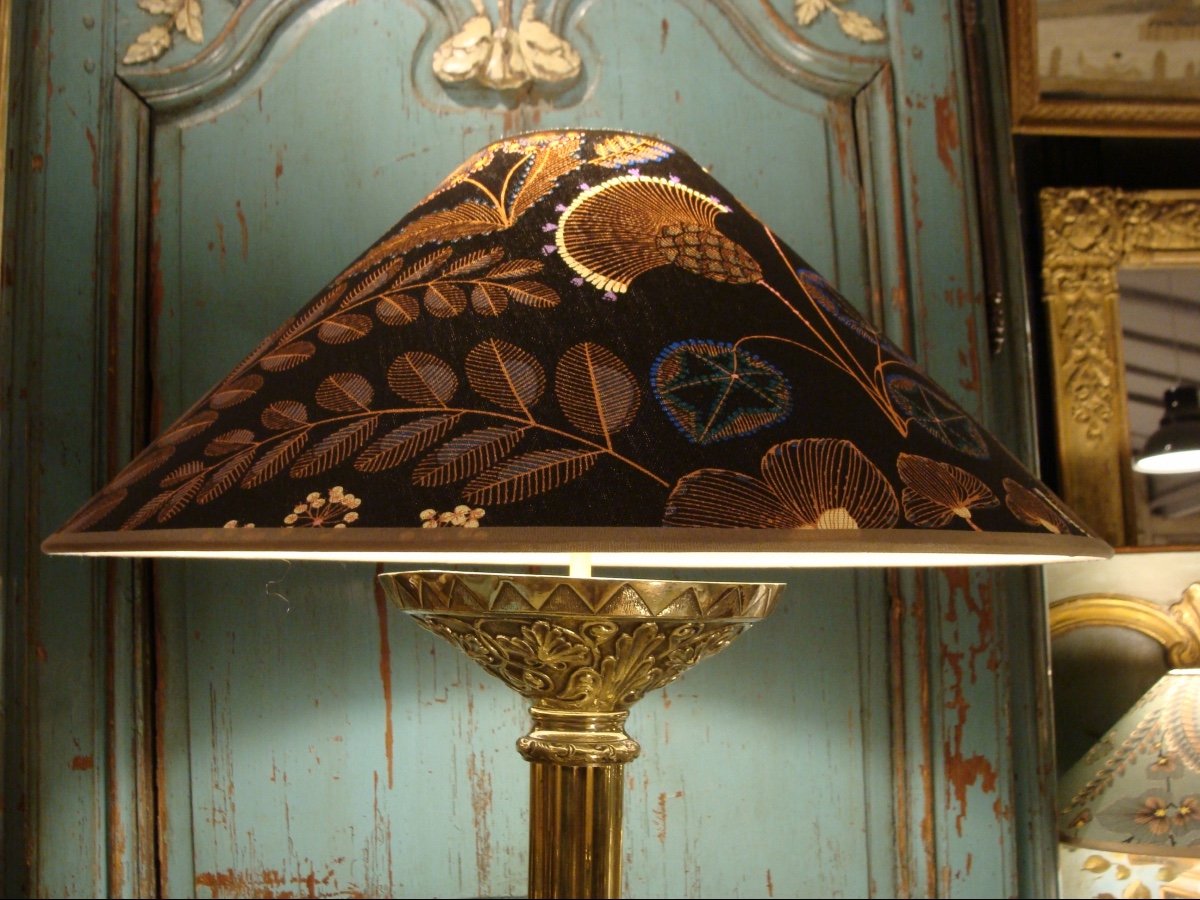 Bronze Lamp With Lion Head Decor-photo-3