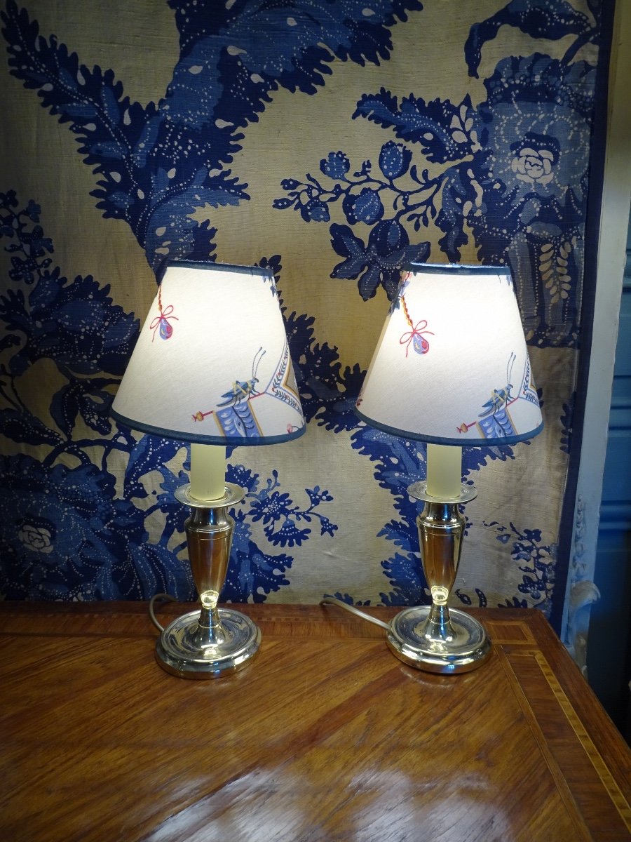 Small Pair Of Lamps-photo-2