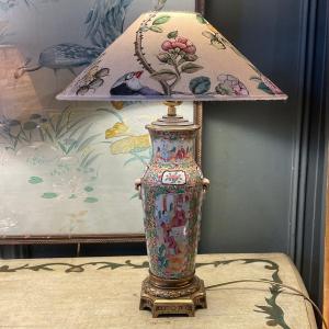 Chinese Porcelain Lamp, Canton 19th Century, Height 48 Cm