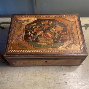 Sewing Box In Straw Marquetry