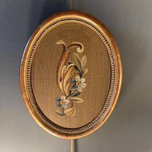 Floral Decor In Medallion, Aubusson Cardboard