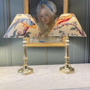 Paire de lampes en bronze, hauteur 46 cm