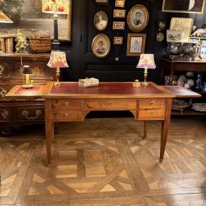 Flat-topped Louis XVI-style Desk