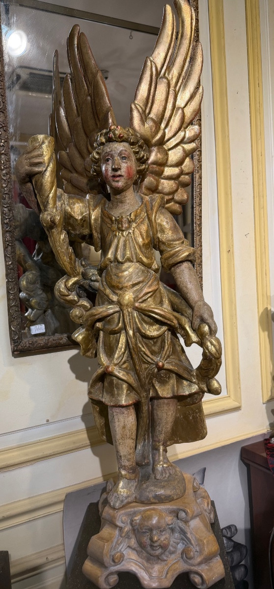 Ange porteur de torchère