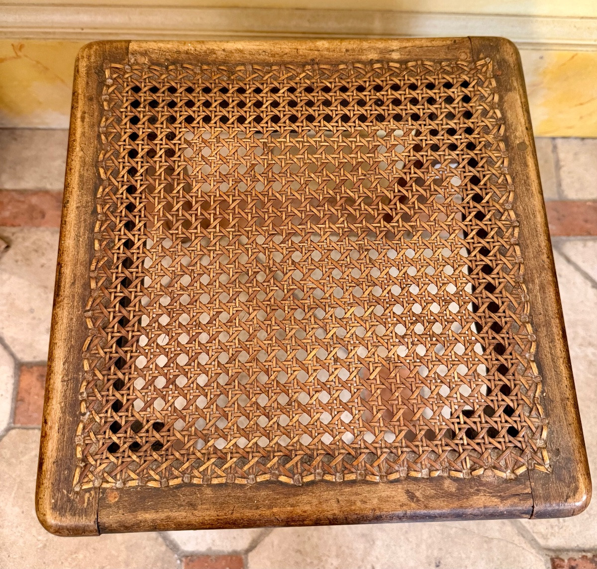 Regency Stool-photo-1