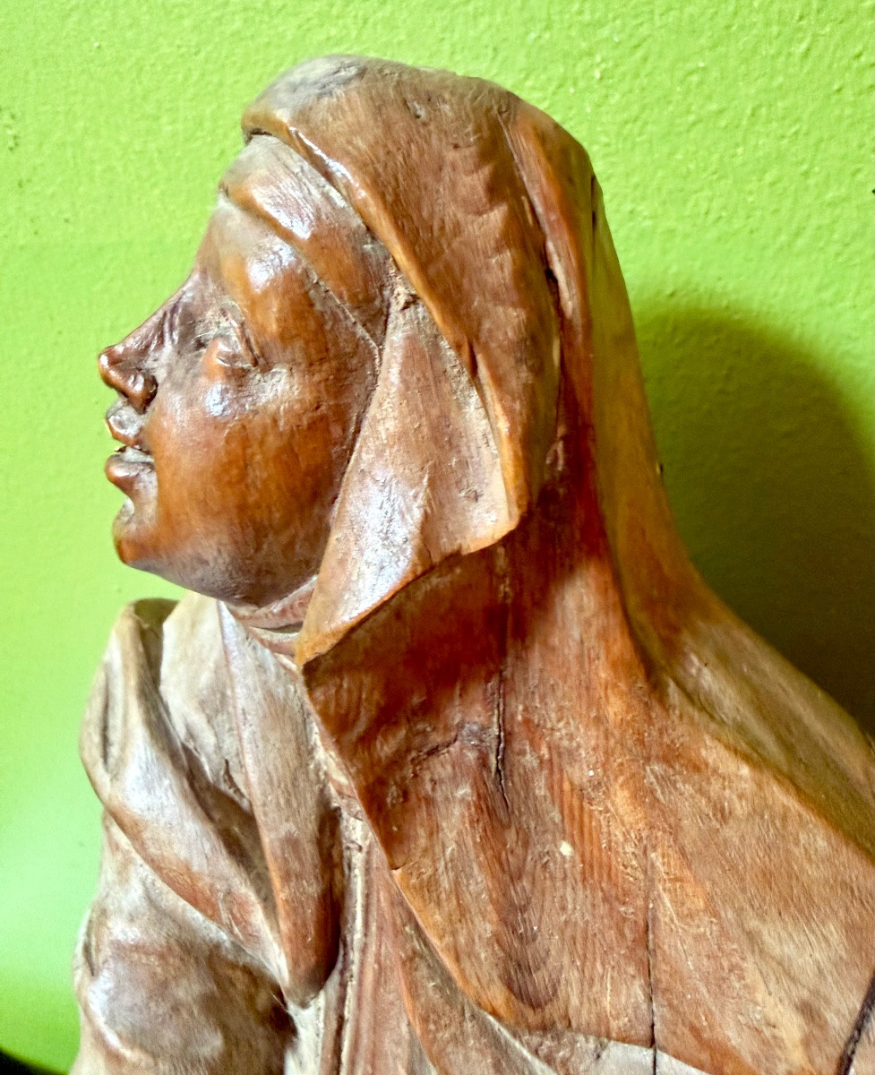 Sainte Femme habillée d’une Guimpe-photo-4