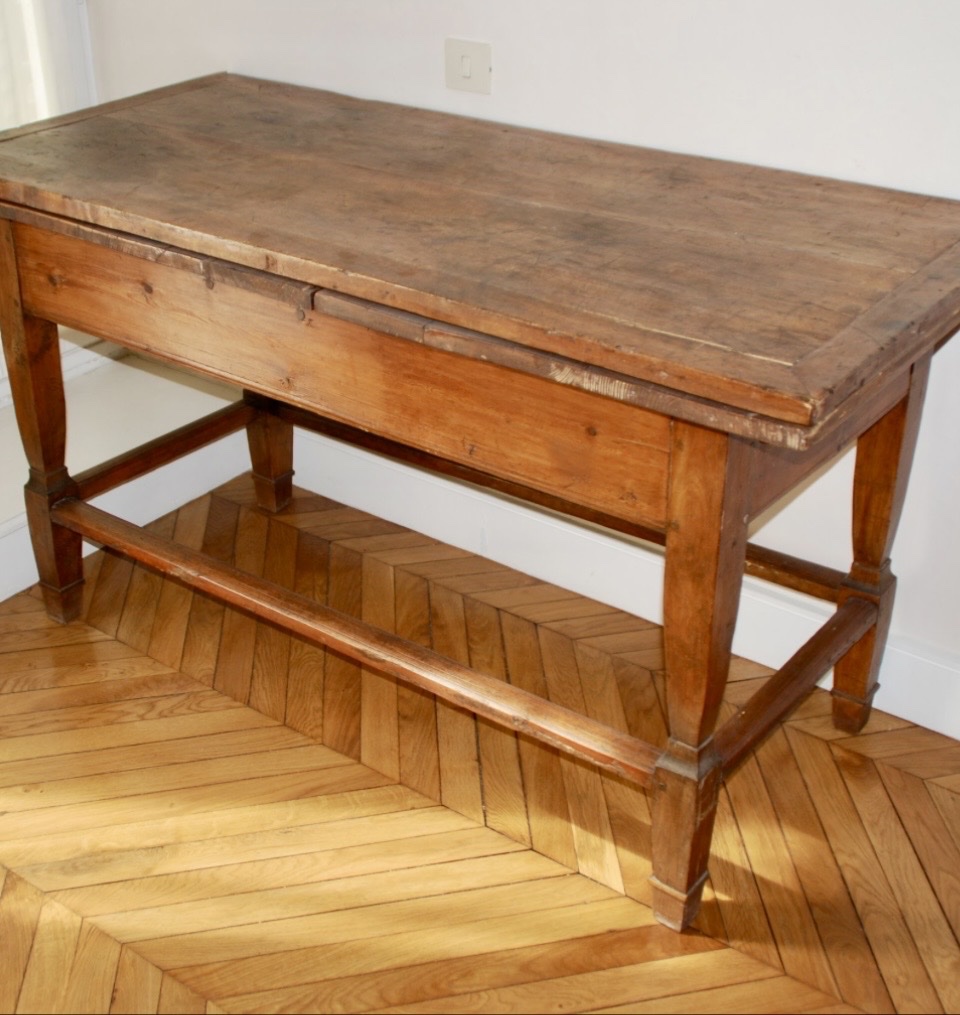 Italian-style Table 