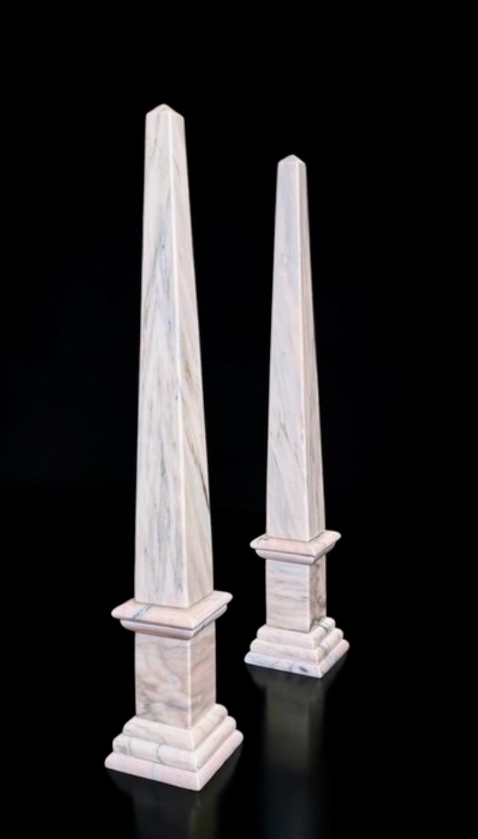 Marble Obelisks (1 Pair)