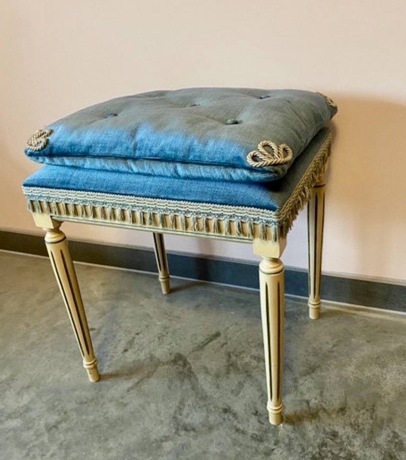 Tabouret Louis XVI 