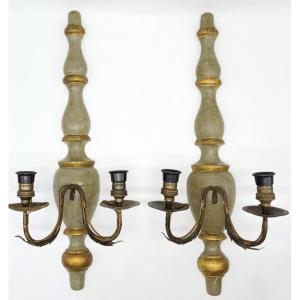 Appliques murales peintes