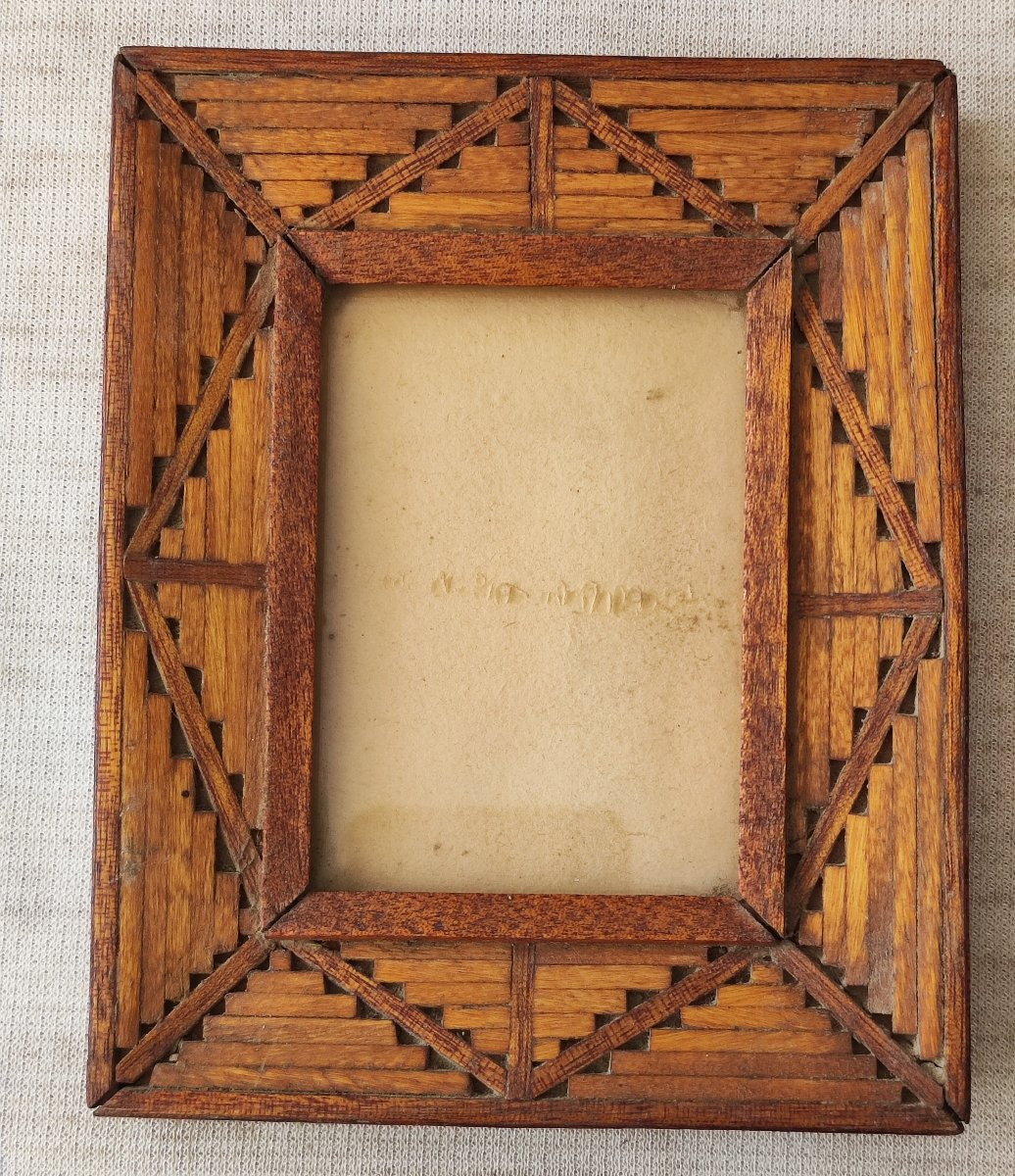 paire de cadres art populaire bois marqueterie feuillure 8 cm x 6 cm -photo-3