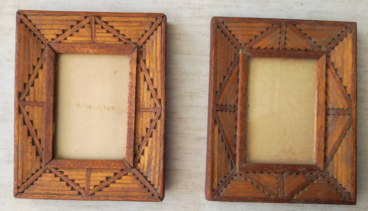 paire de cadres art populaire bois marqueterie feuillure 8 cm x 6 cm 