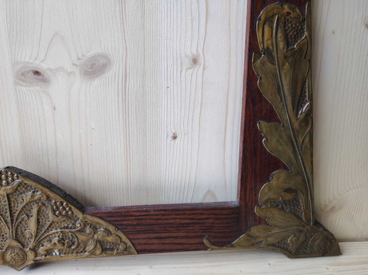 ancien cadre art nouveau bois et laiton repoussé feuillure 42 cm x 32 cm -photo-4