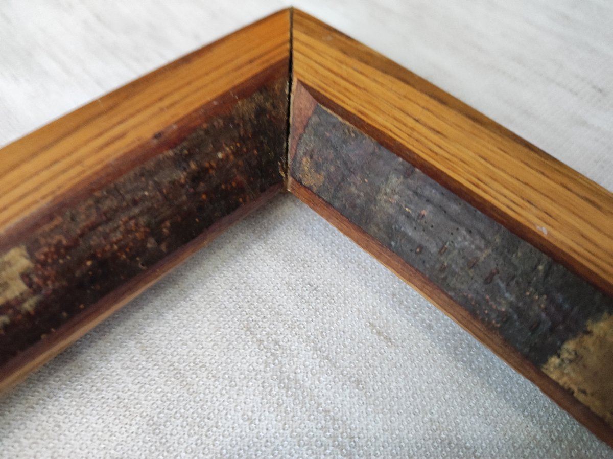 Raw Wood Frame With A 30 Cm X 24 Cm Rebate -photo-1
