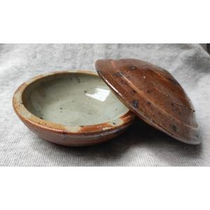 boite coffre signé  Eric Astoul grès de la Borne 