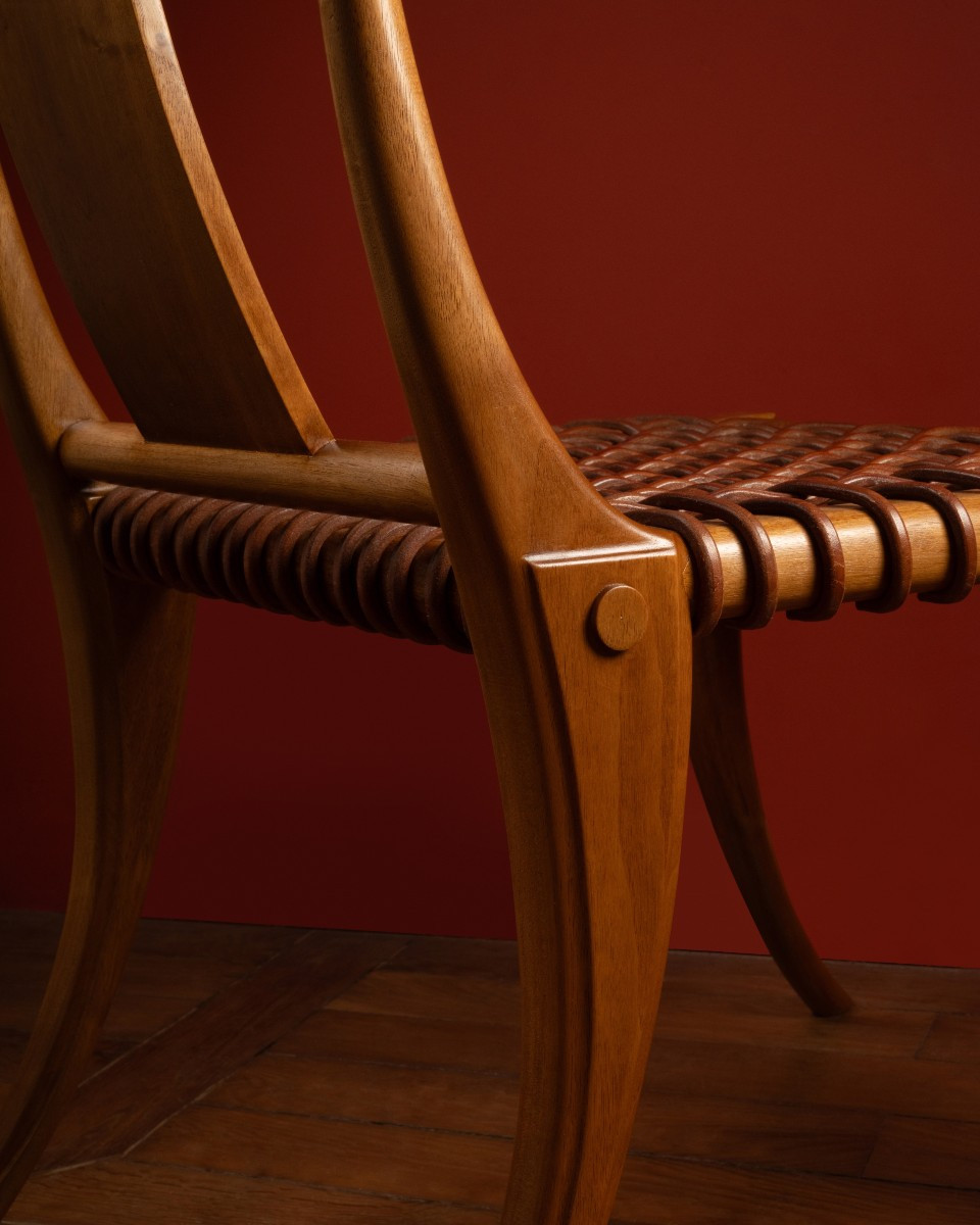 Paire de chaises klismos par Robsjohn-Gibbings et Saridis d’Athènes-photo-1