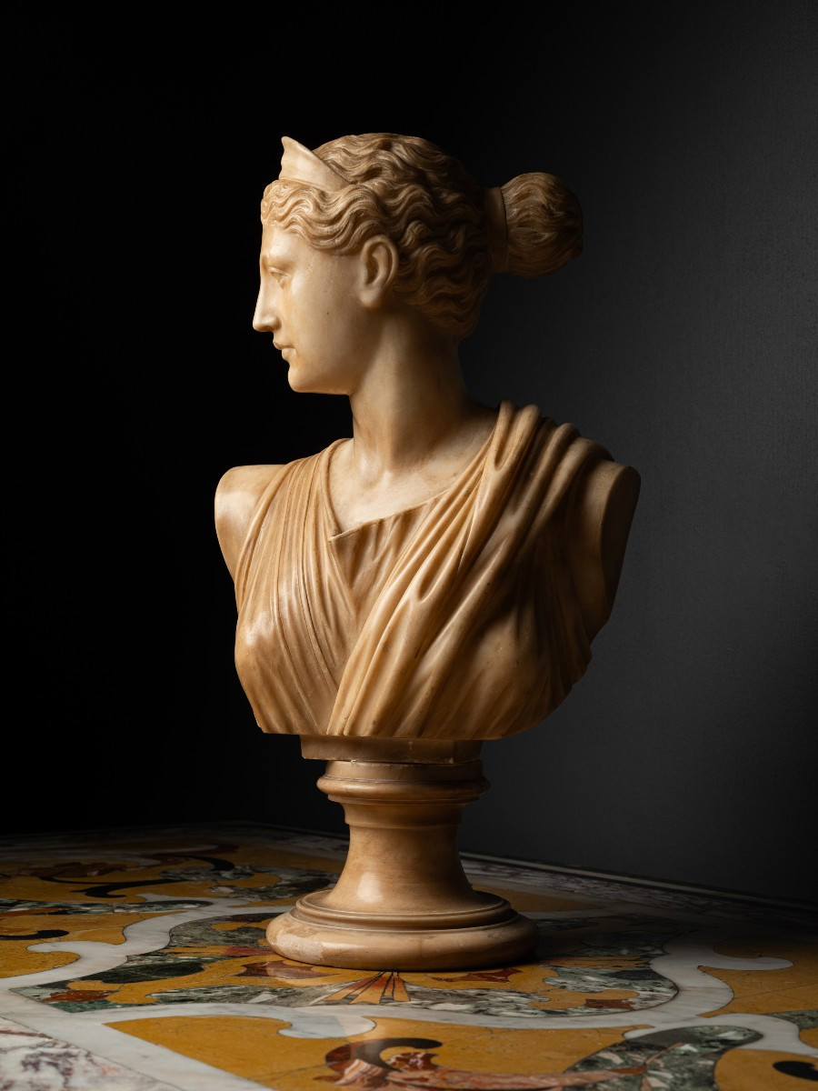Buste de la Diane de Versailles