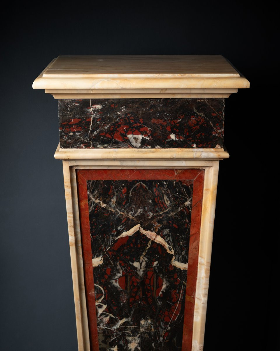 An Italian Marble Veneered Pedestal-photo-2