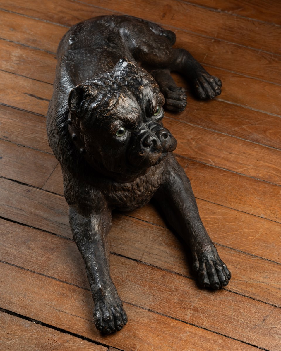 A Painted Reclining terracotta pug With Sulphide Eyes-photo-3