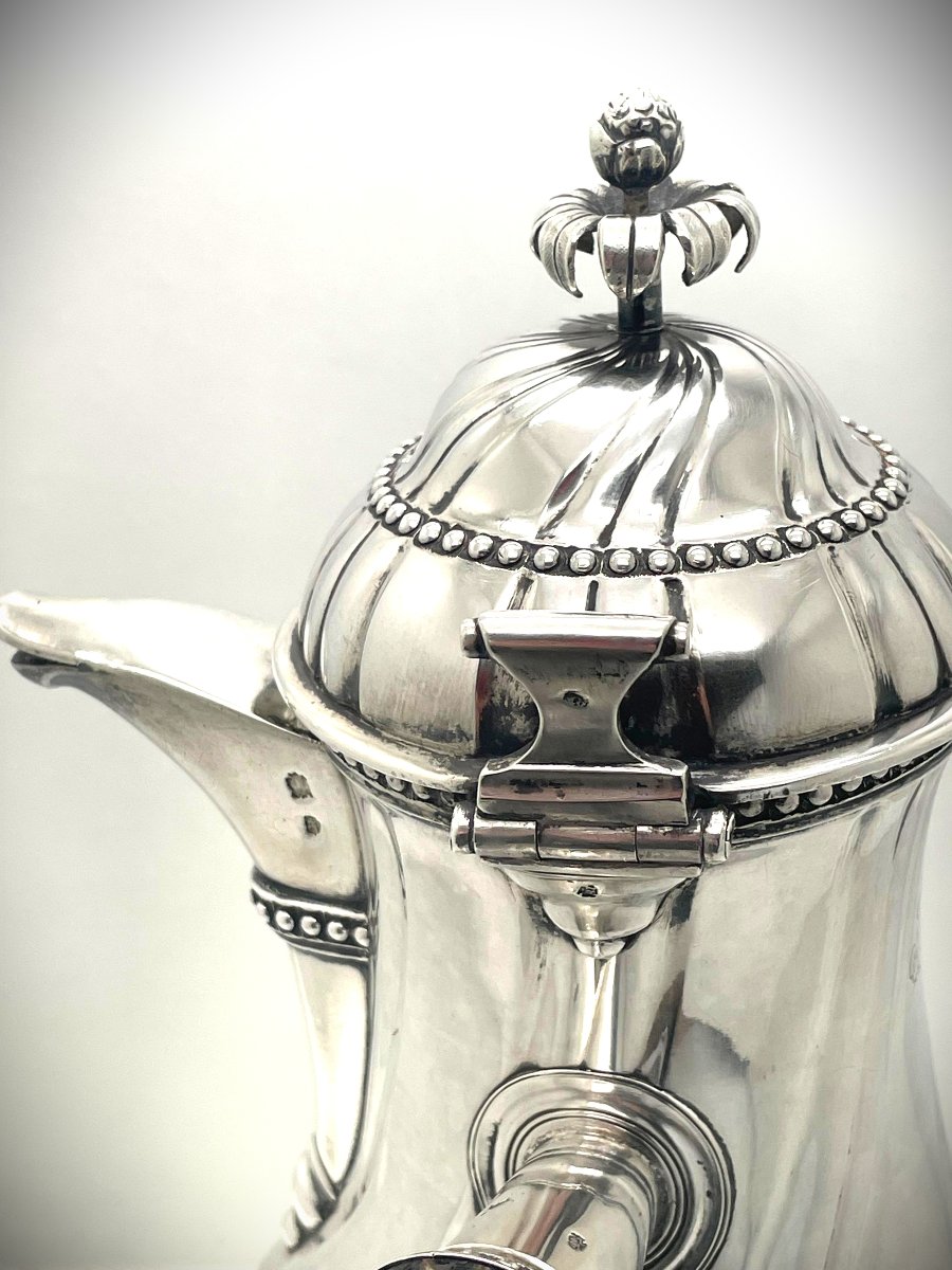 Lille Large 18th Century Silver Ewer -photo-3