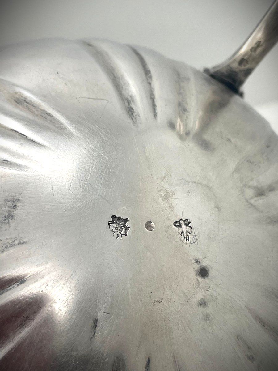 Lille Large 18th Century Silver Ewer -photo-4