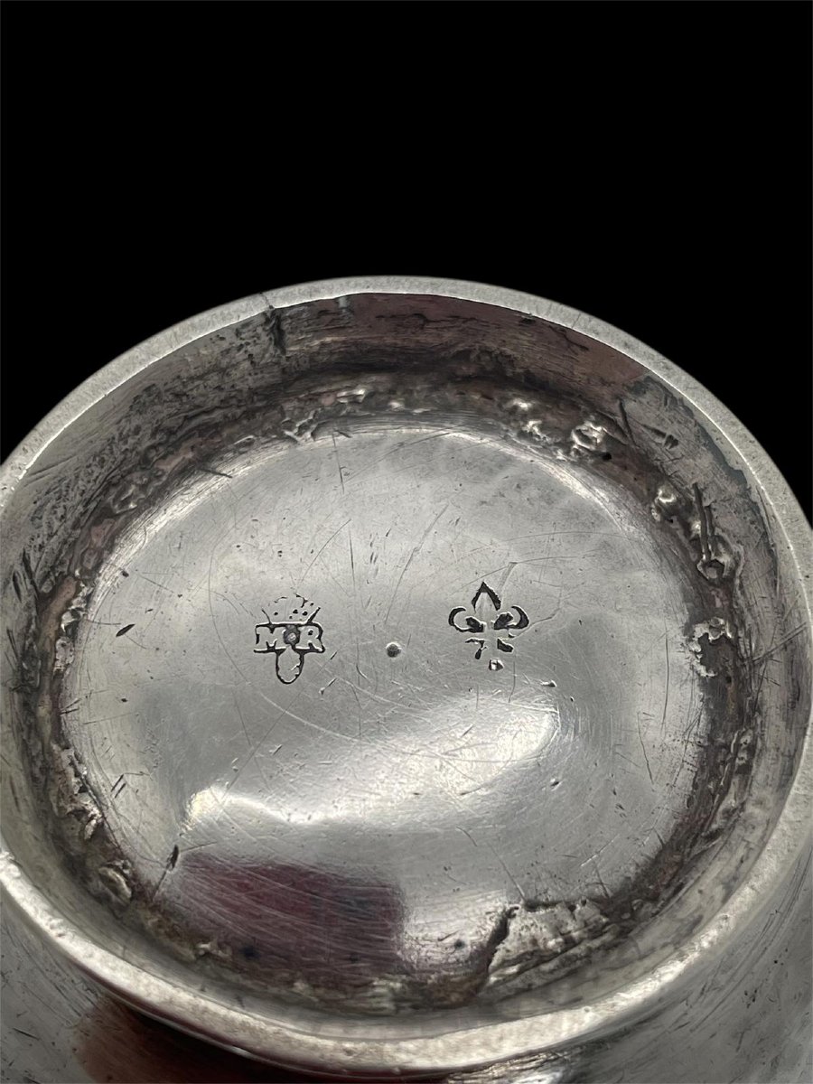 Gignac Circa 1715 Silver Cup With Handles -photo-3