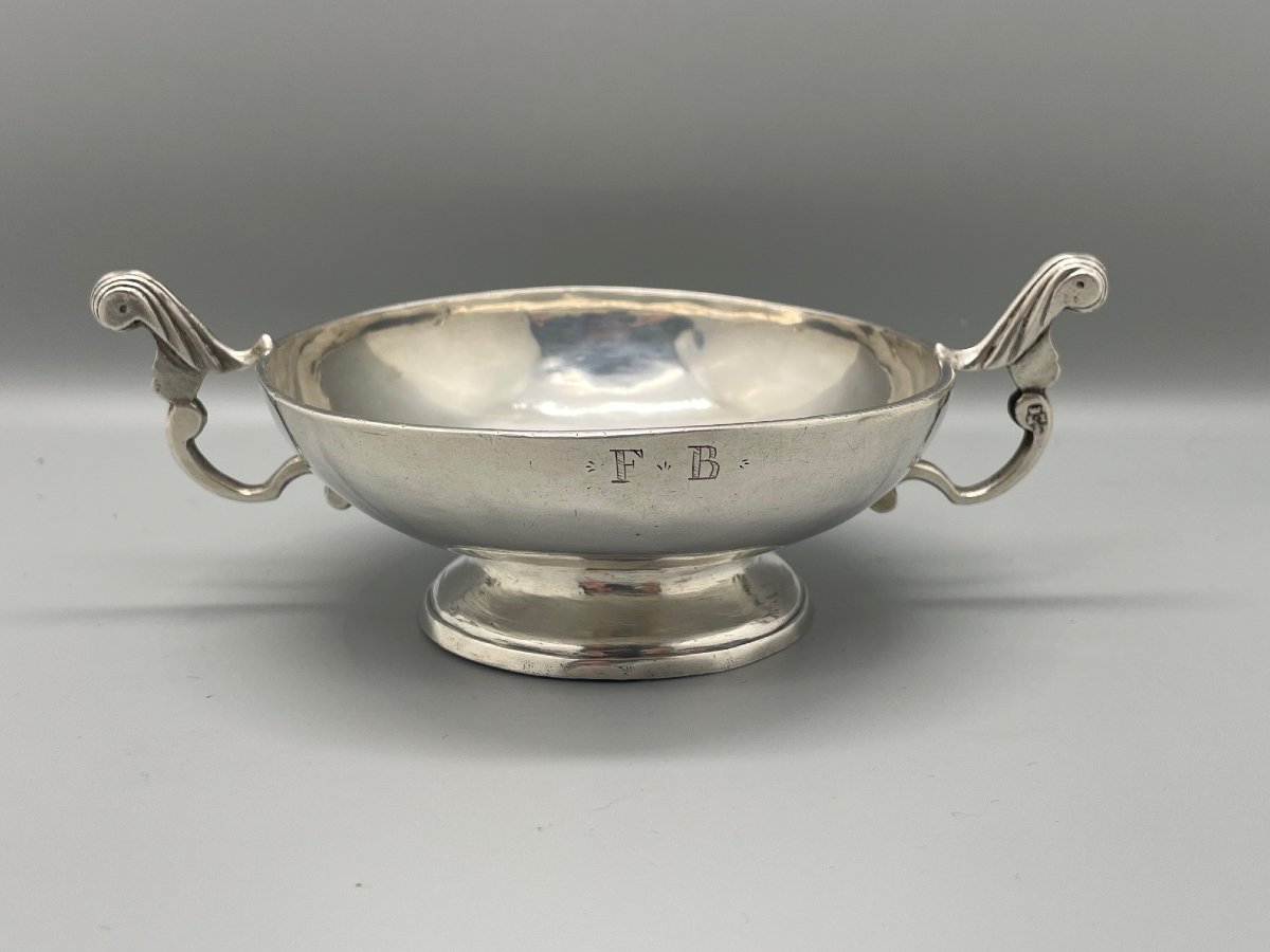 Lyon 1746 Silver Wedding Cup -photo-2
