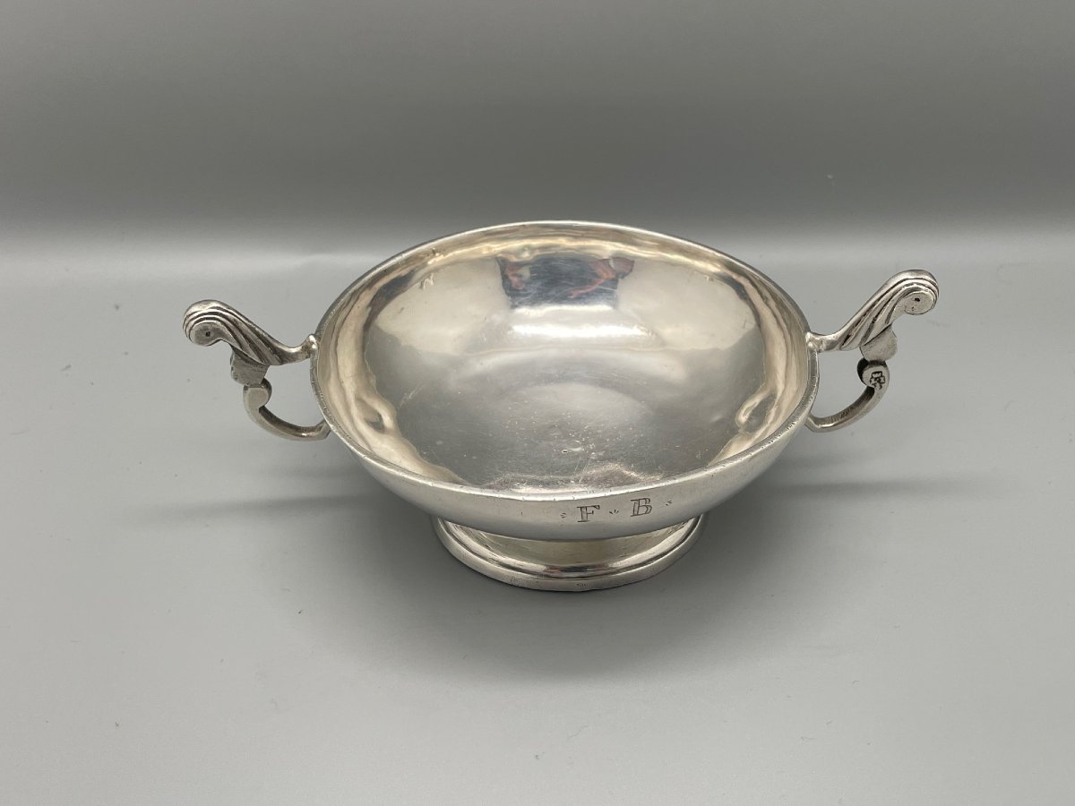 Lyon 1746 Silver Wedding Cup -photo-3