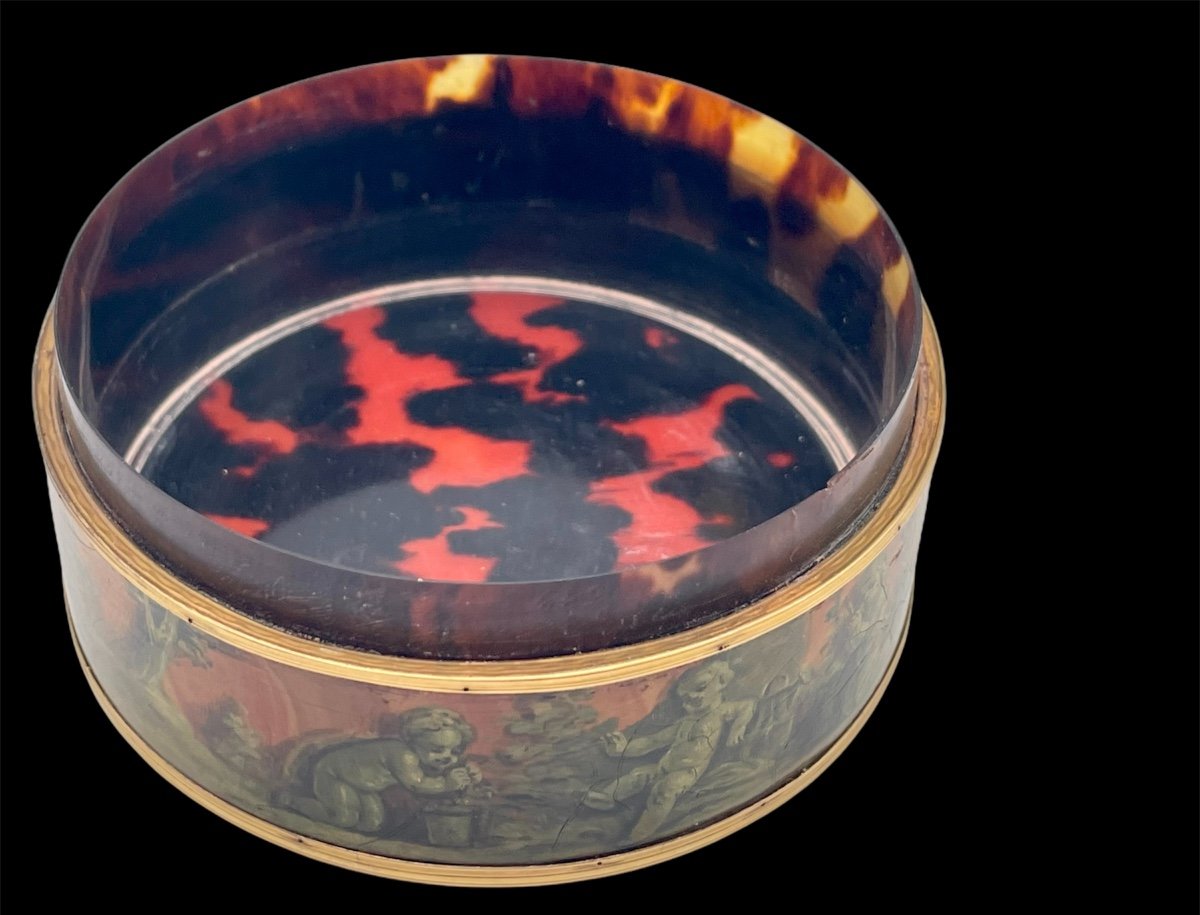 Snuffbox / Box XVIIIth Gold And Martin Varnish-photo-4
