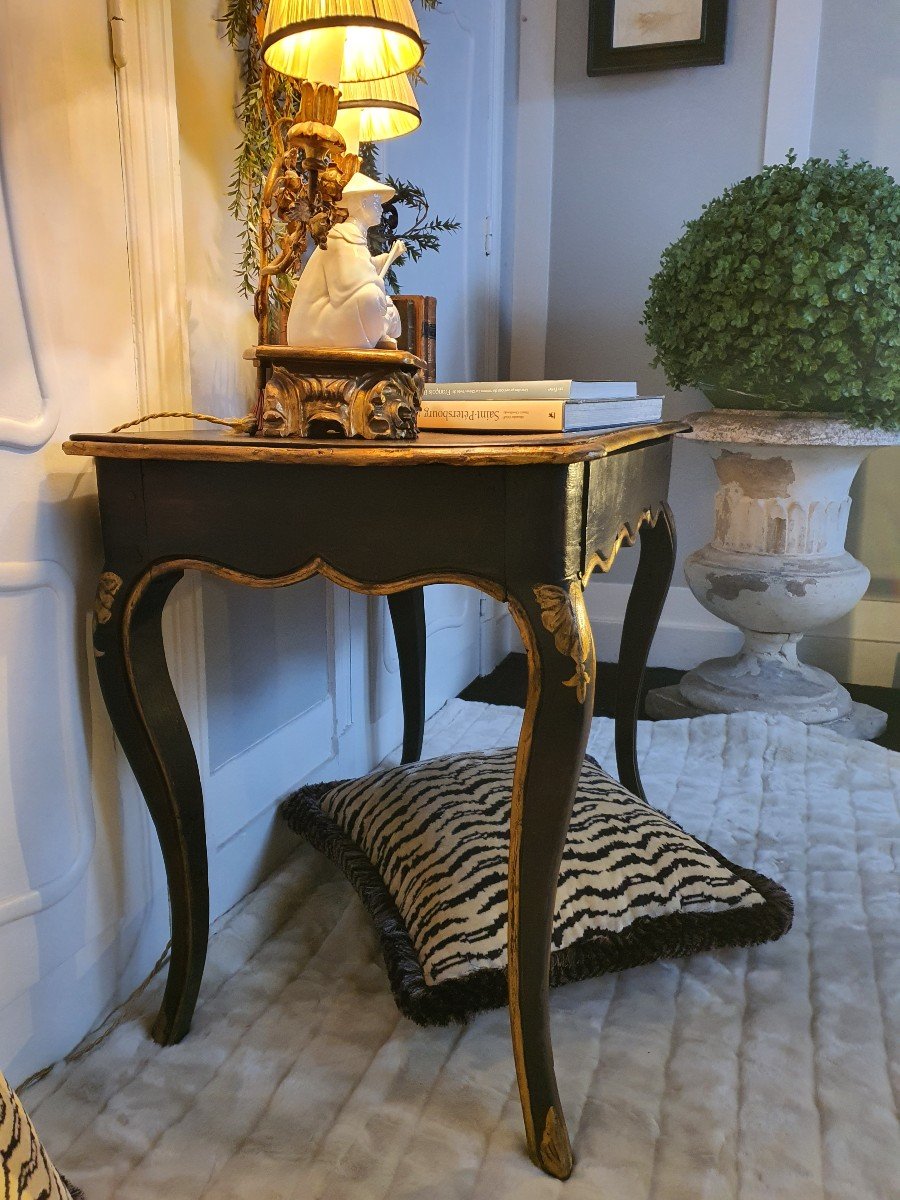 18th Century Blackened And Gilded Wood Console -photo-1