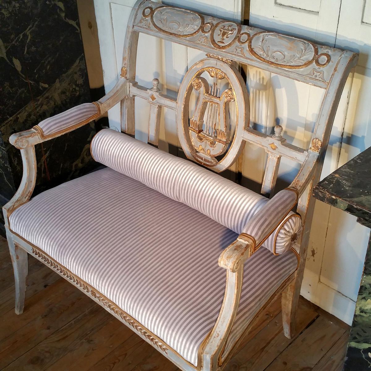 Petite Banquette Italienne. Fin du XVIIIÈME siècle. -photo-4