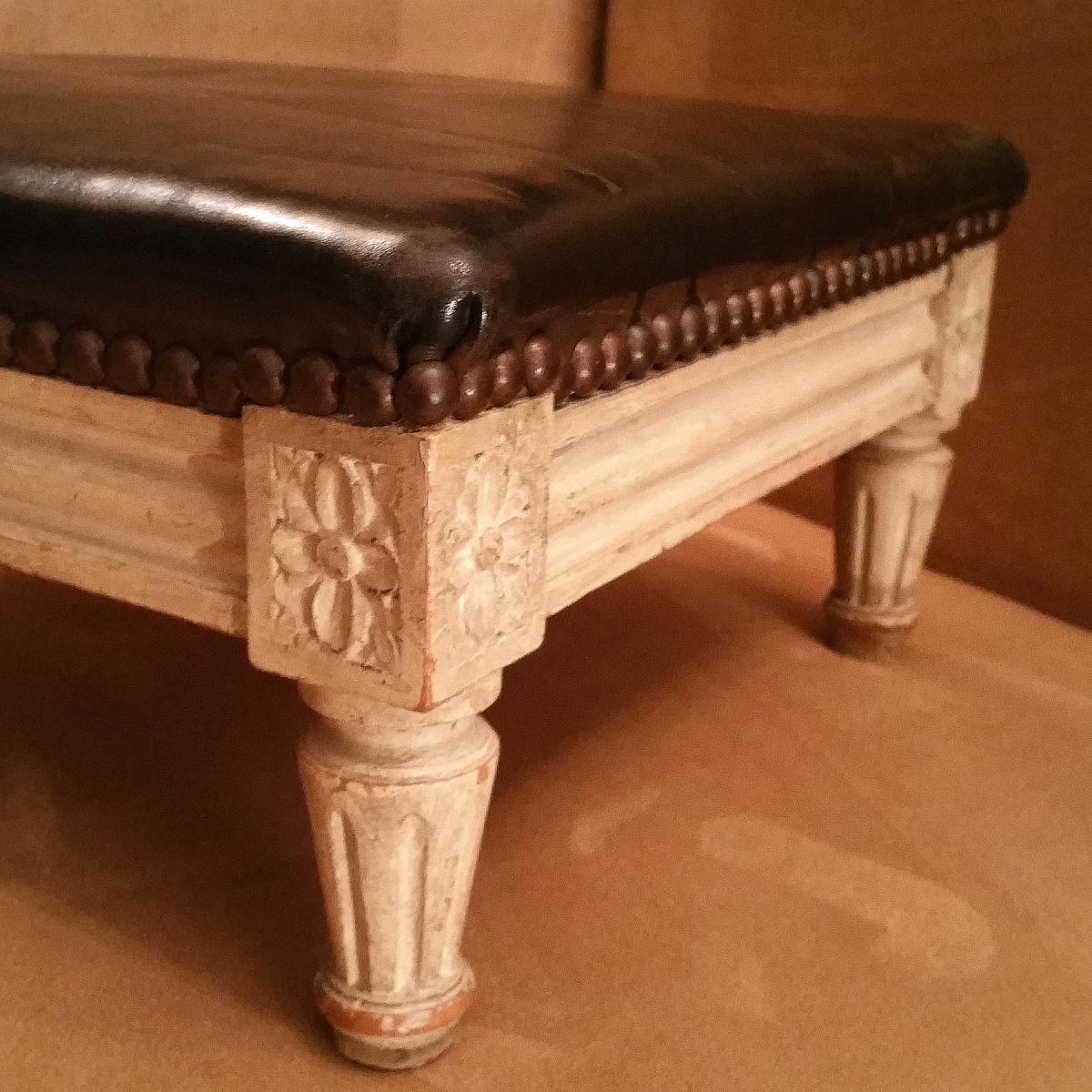 Petit Tabouret De Pieds Style Louis XVI-photo-2