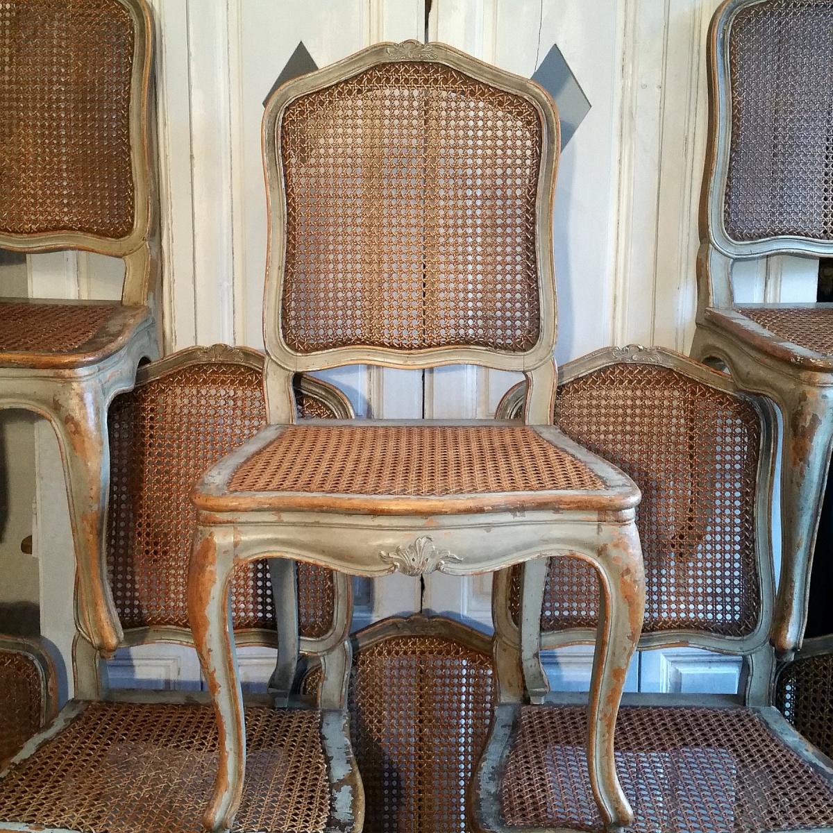 Huit Chaises Cannées Patinées Style Louis XV