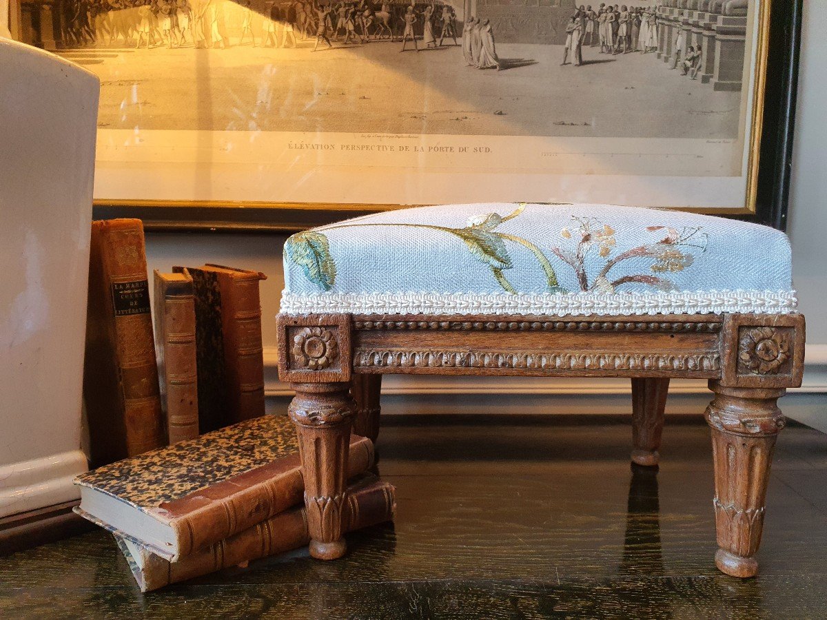 Tabouret De Pieds Style Louis XVI 