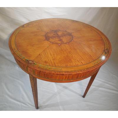 Table De Forme Ronde Marquetée Et Décorée En Trompe L’œil 