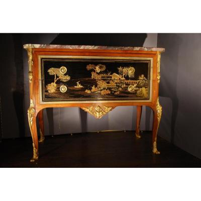Transition Style Lacquer Commode