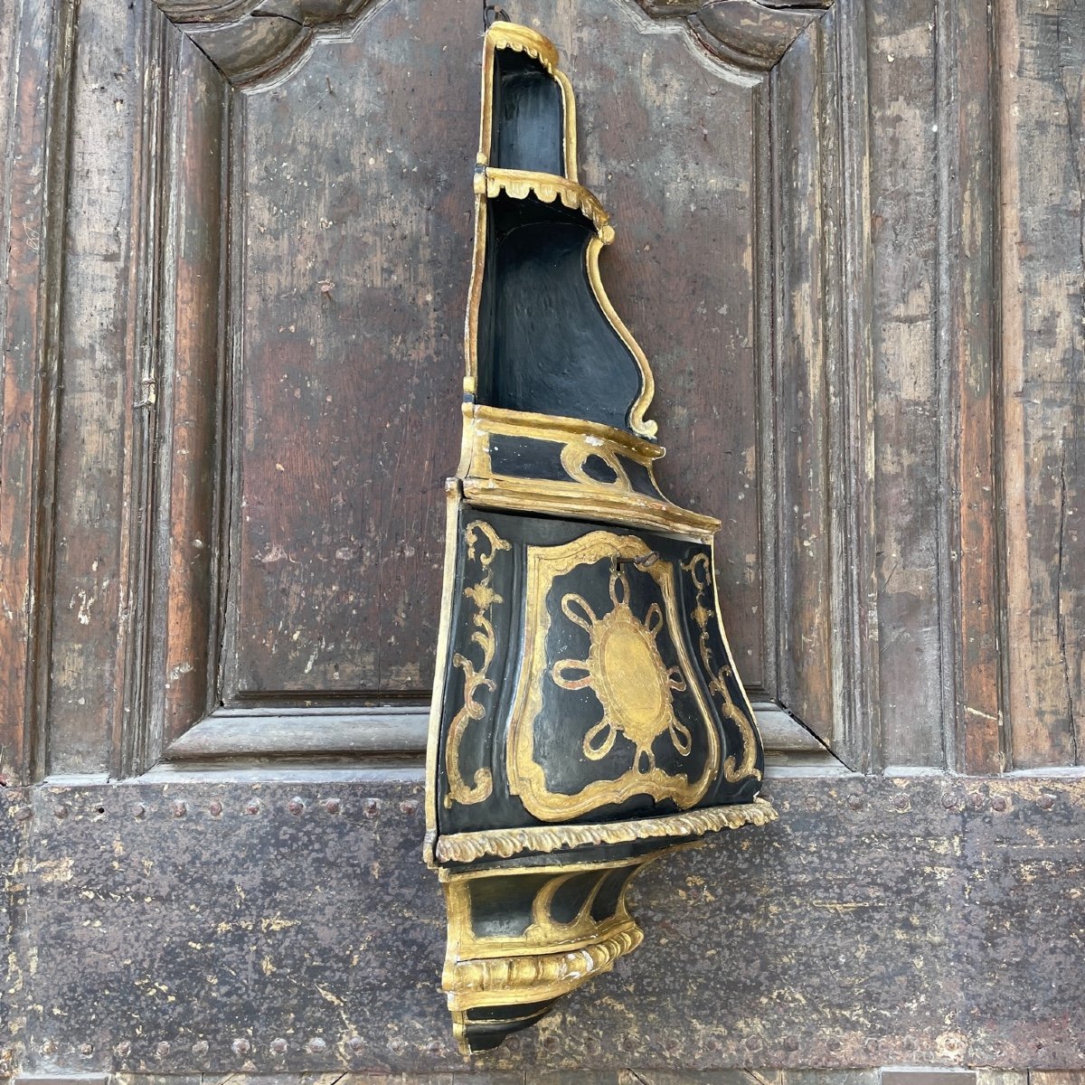 18th Century Wall Corner-photo-3