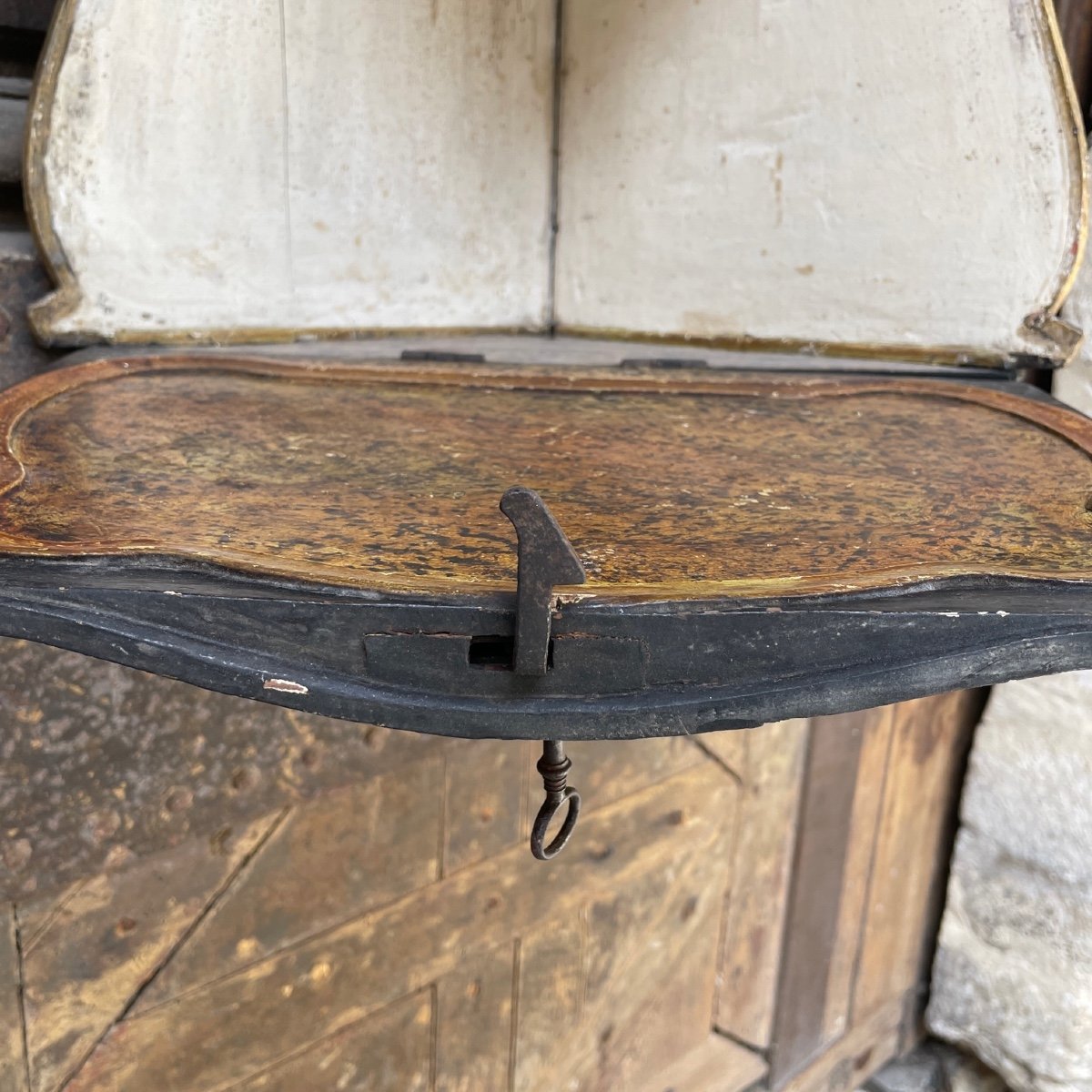 18th Century Wall Corner-photo-7